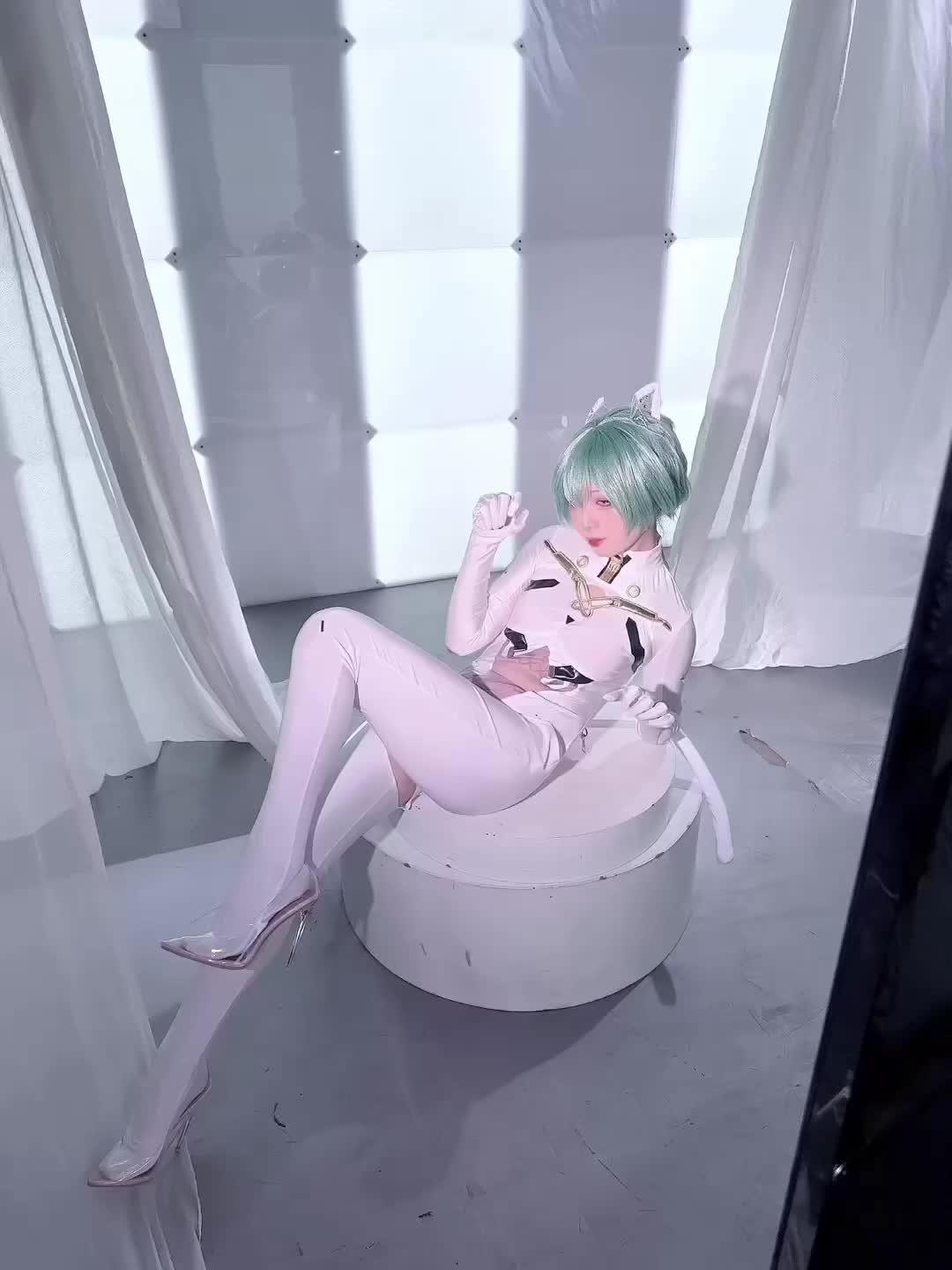 绿猫猫^ω^