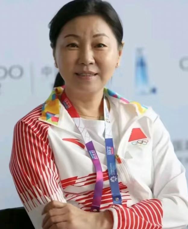 随着中国跳水队包揽巴黎奥运会8枚金牌，周继红三句话说出肺腑之言：
 
1、中国跳