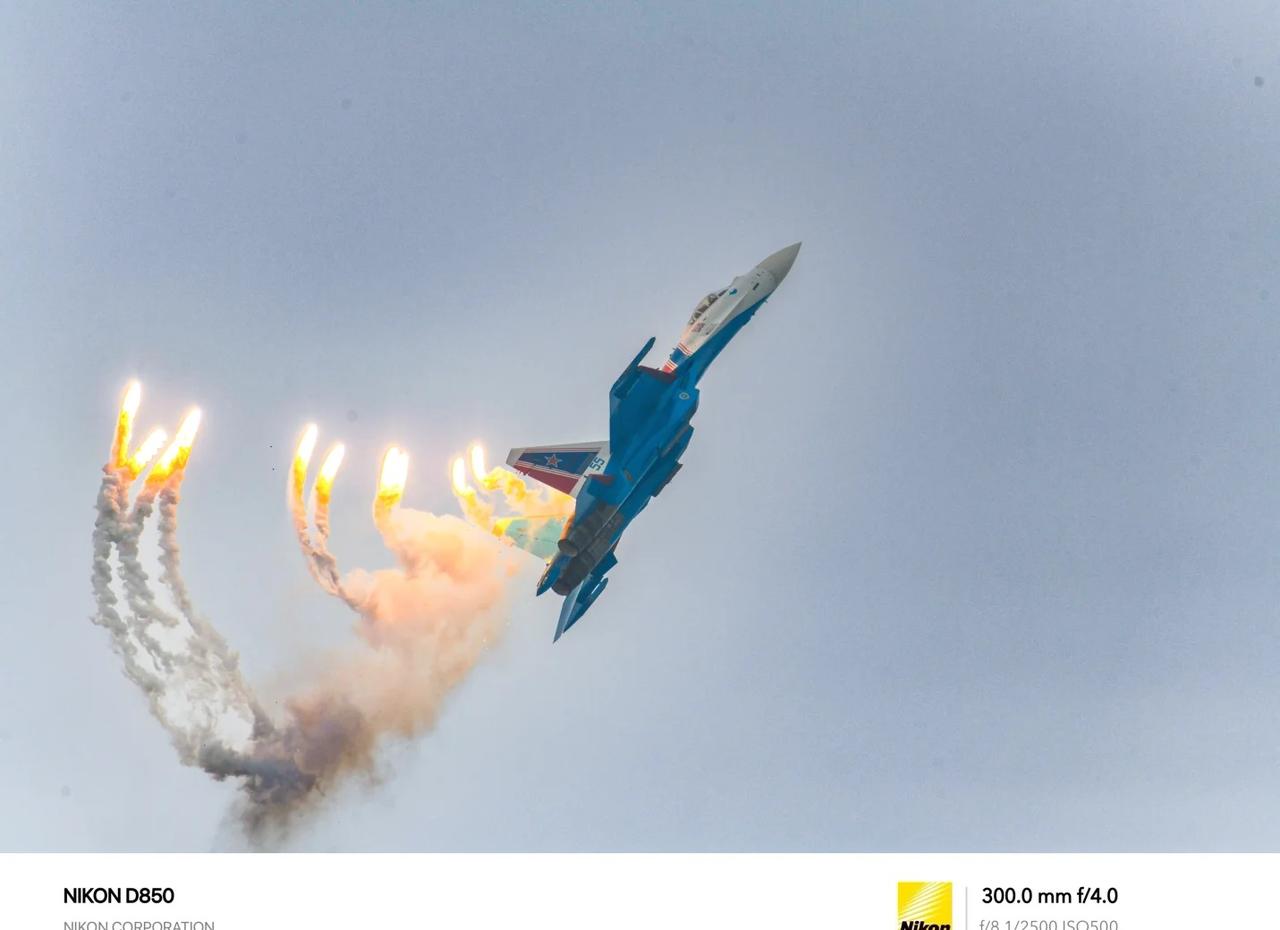 你能成為一名勇士嗎？
俄羅斯勇士飛行表演隊🇷🇺
尼康D850
AF-S 30