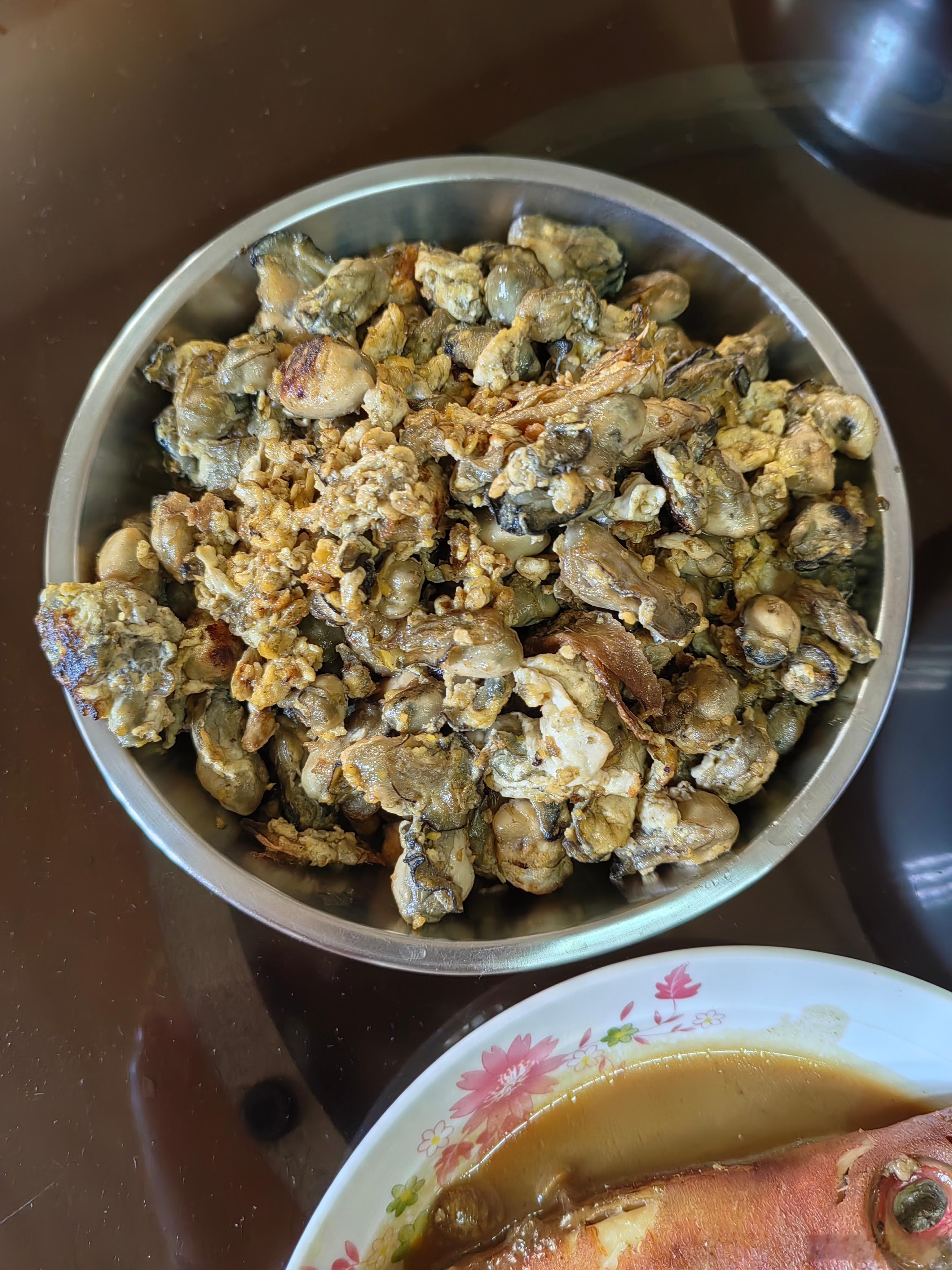 回晋江老家，吃爸妈做的菜，胜过一切山珍海味，真好吃！[馋嘴][馋嘴] ​​​