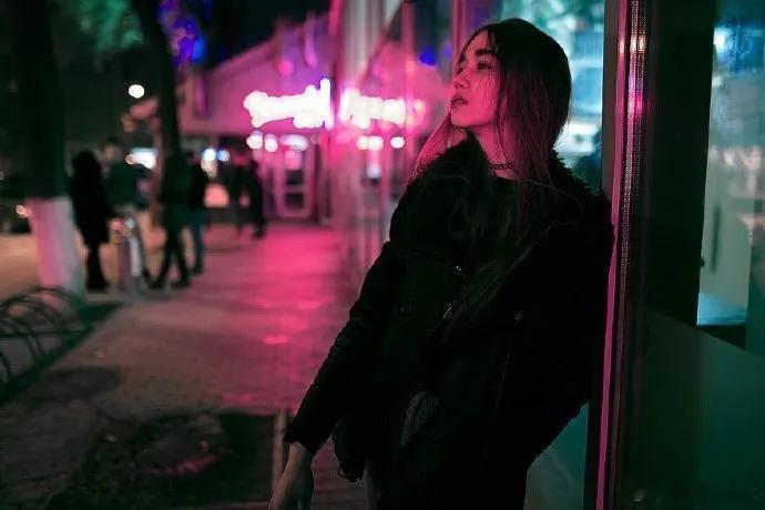 王子情缘语录[超话] [2025]            以前不懂事，什么都说。