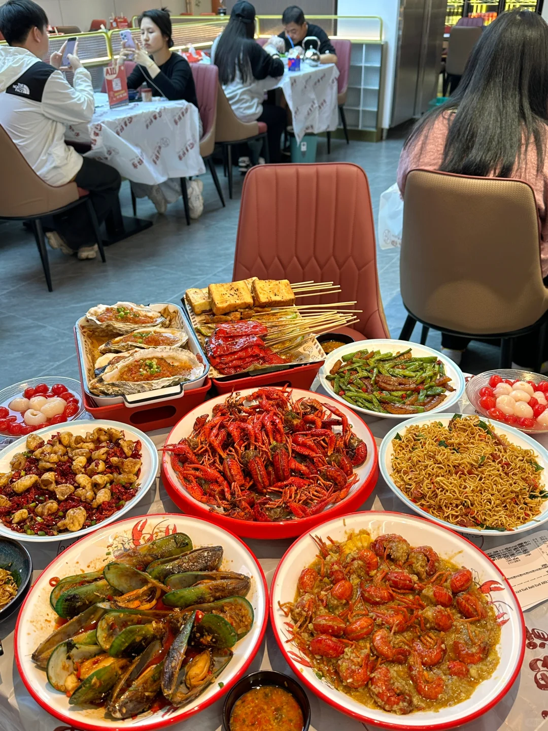 来长沙可以不去岳麓山！！但一定要去吃的🥹…