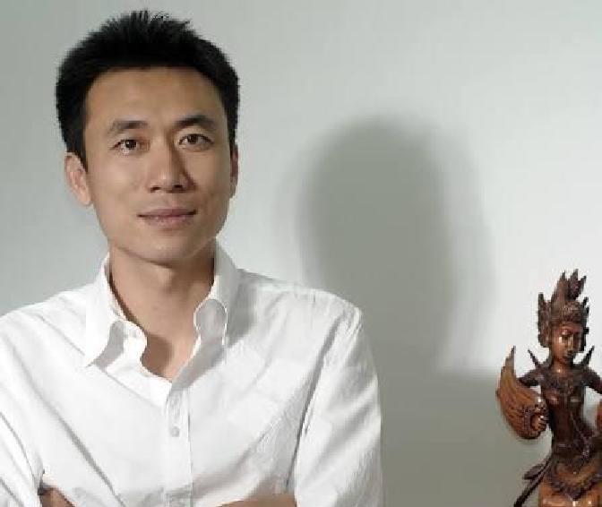 家有贤妻夫祸少，黄仁勋和王微都是企业家，两人的发展却大不同。

创业不容易，黄仁