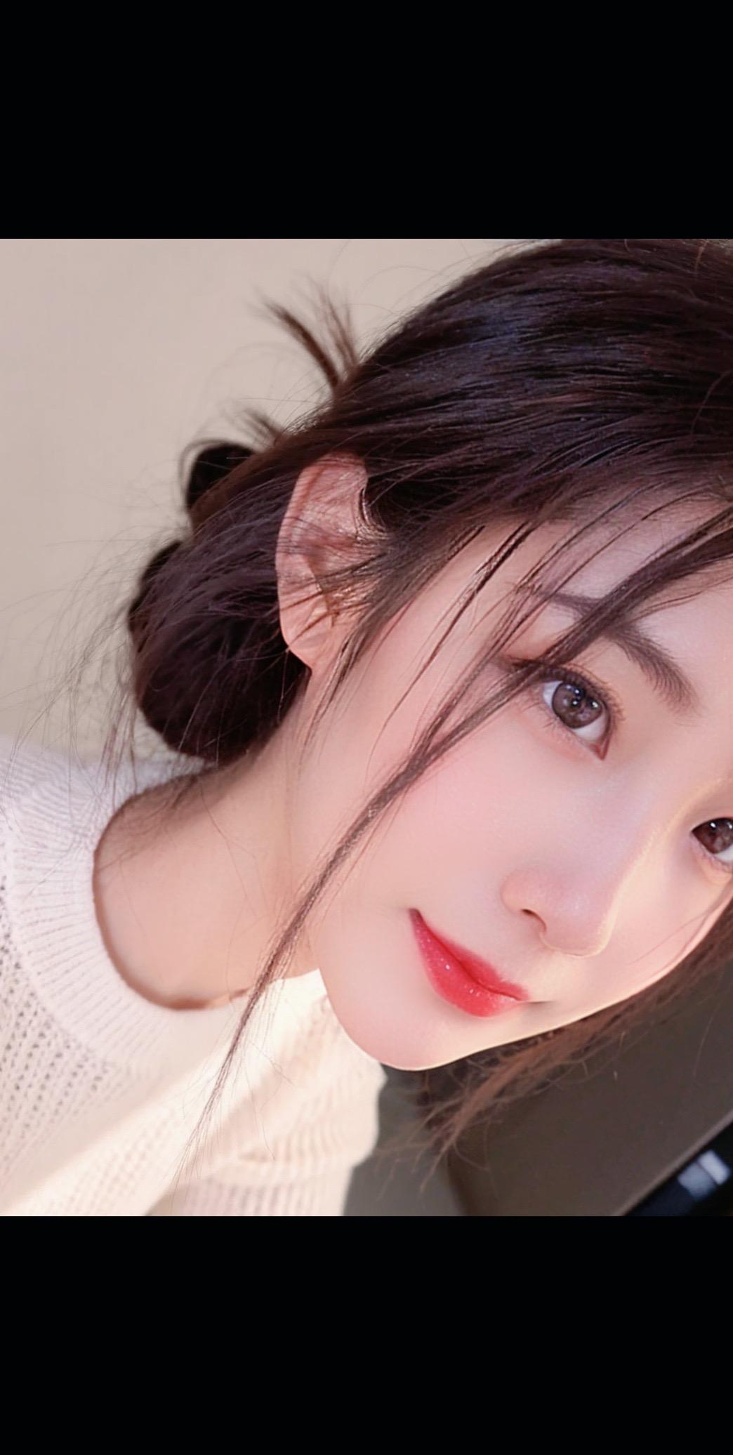 新鲜感真好，无话不说，消息秒回，说话温柔，说到做到，错了会低头，没错也...