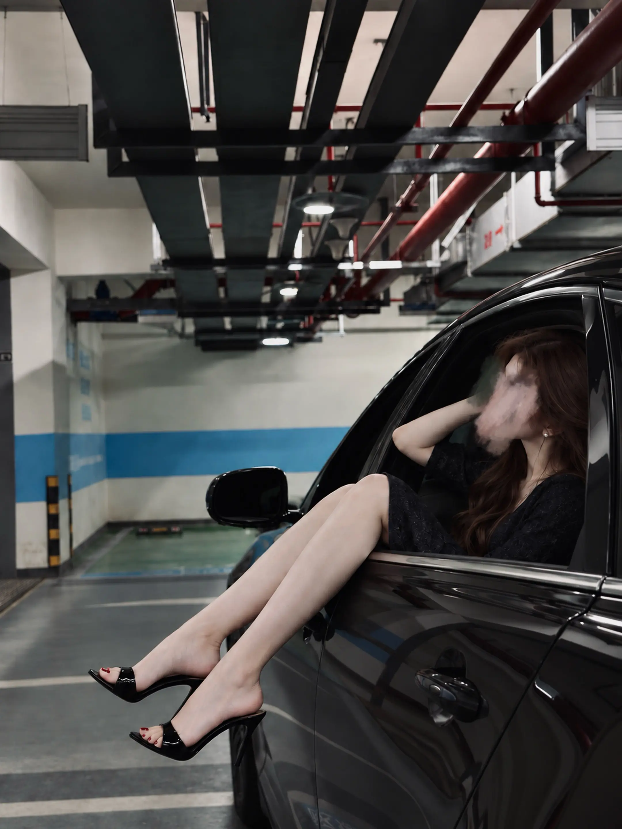 高跟鞋👠与捷豹XJ.