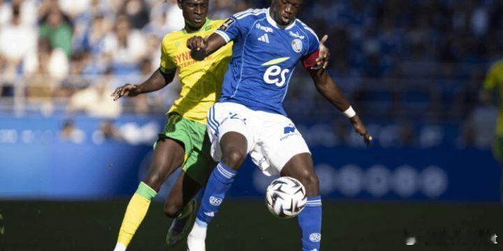 斯特拉斯堡后卫（切尔西回租的）马马杜-萨尔在周日与洛里昂0-0战平的比赛中扭伤了