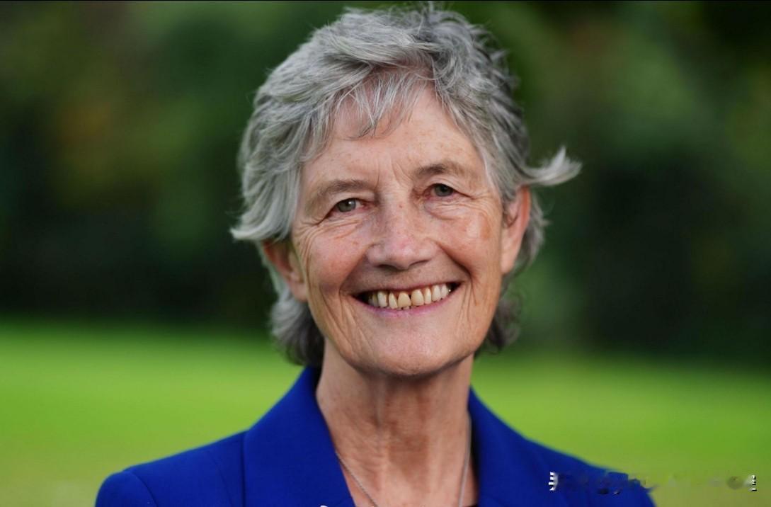 【哈马斯和以色列极右翼政党相互成就】
    爱尔兰总统选举初步统计数据显示，左