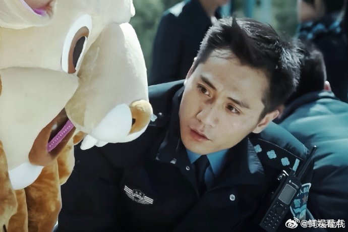 刘烨秦海璐 老辈子的微博就是野 真的会被老一辈艺人的可爱戳中，秦海璐敢想敢说，刘