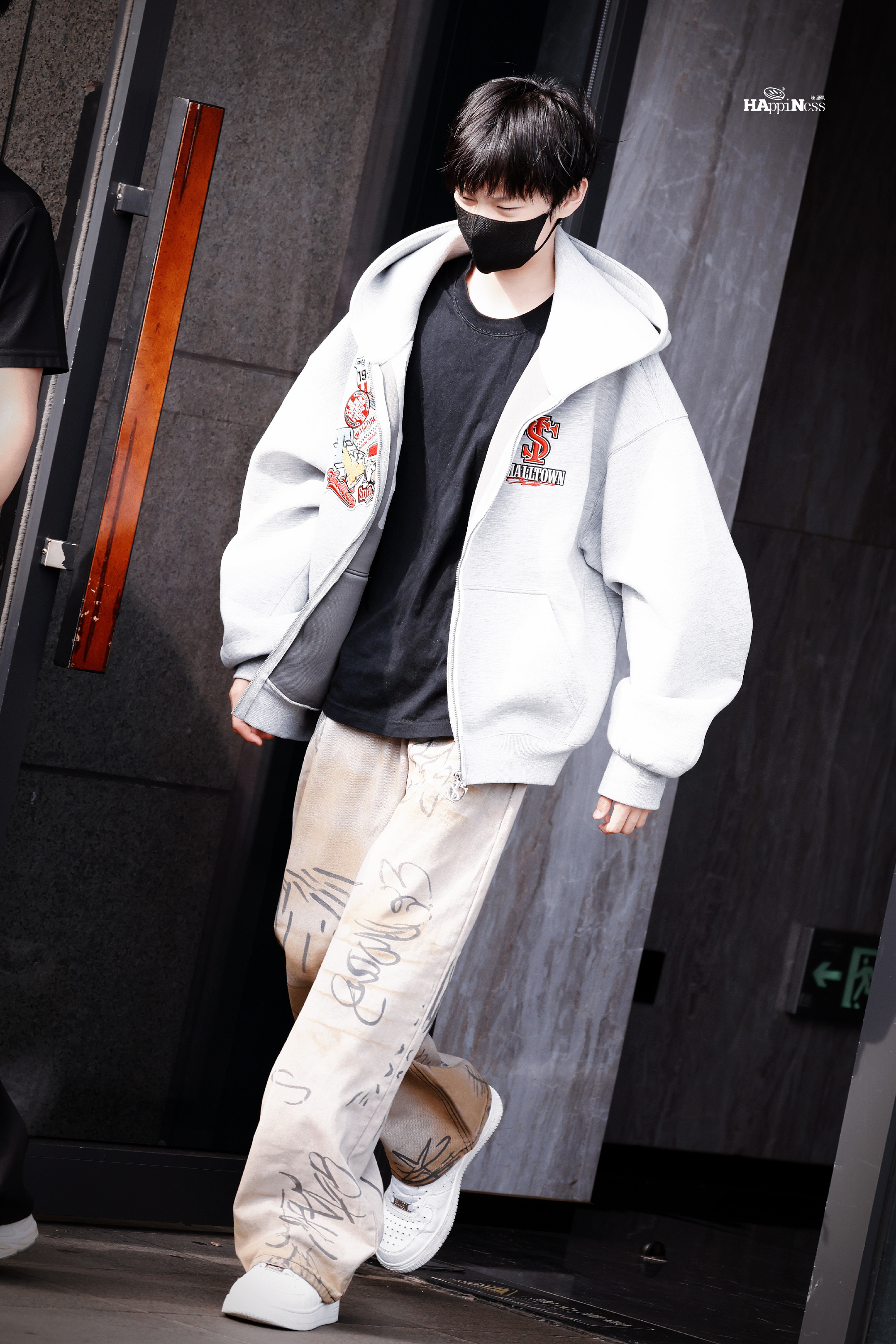 03.19 陈思罕我们的少年时代2上班～ 