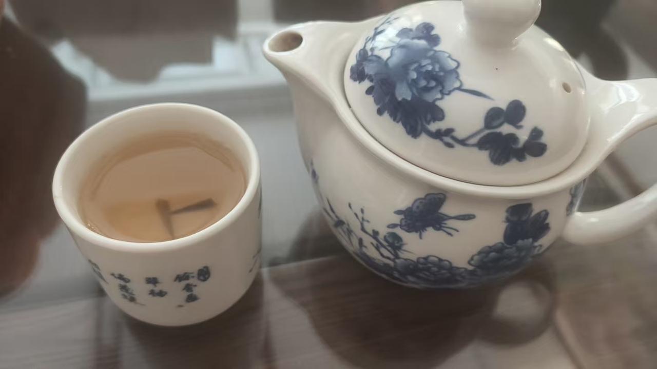 生活随手拍一拍一杯清茶，怡养你的心情！