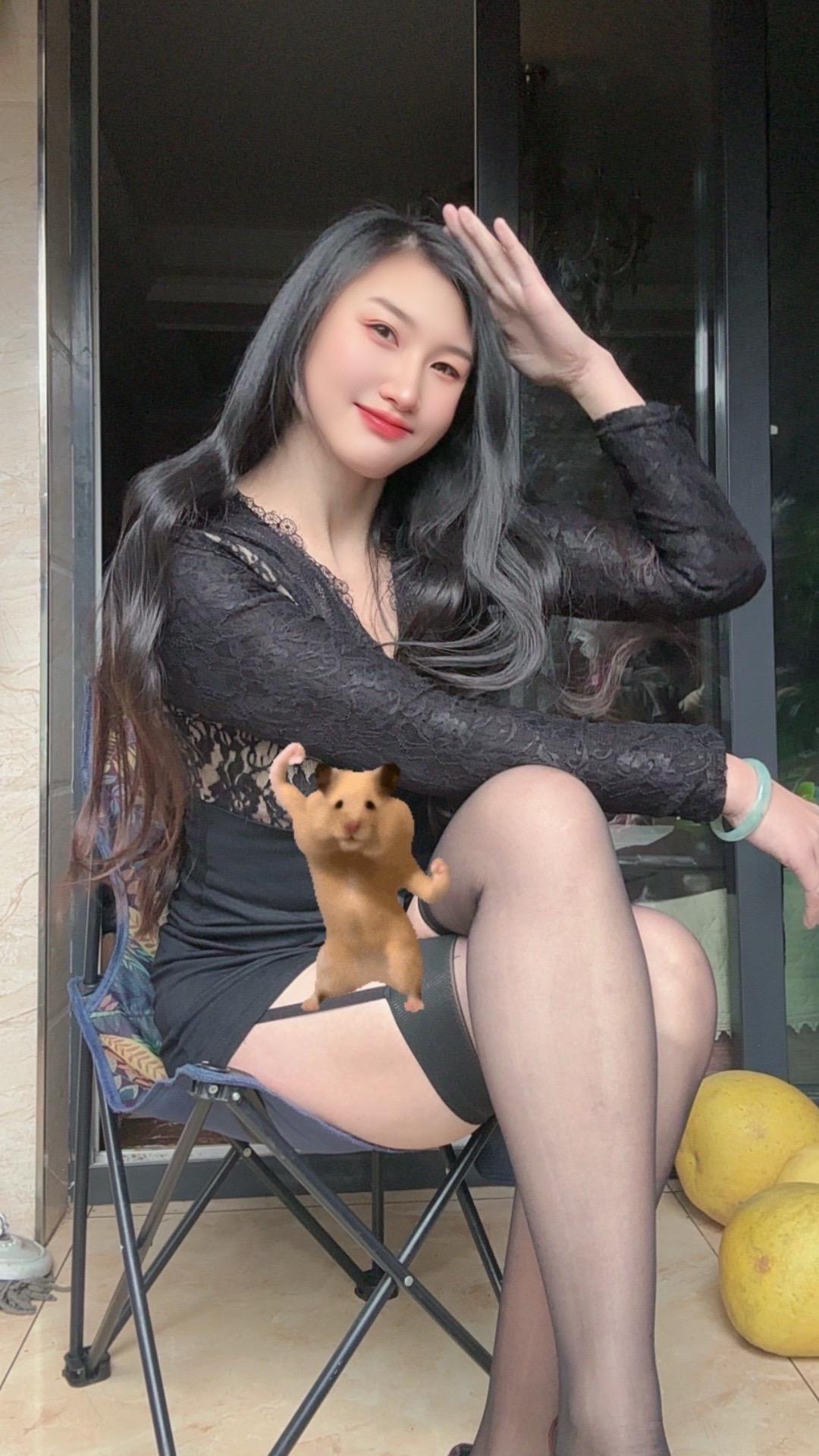 好身材好气质旺夫女人@DOU+小助手 @DOU+上热门