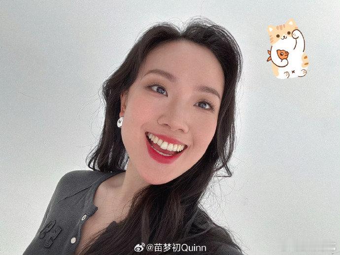 放肆又上头的演唱谁不爱？苗梦初把《Listen》唱到那英心巴上，连“叫外国人”的