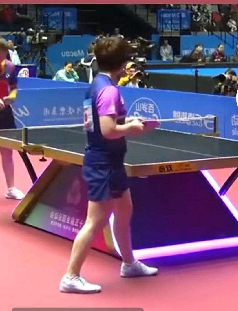 全运会女单四强出炉，
王曼昱陈梦激战，
孙颖莎遇黑马挑战
巅峰对决！王曼昱陈梦内