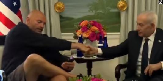 谁敢提意见？这就是自信的表现！ 以色列总理内塔尼亚胡与美国参议员费特曼会面，费特