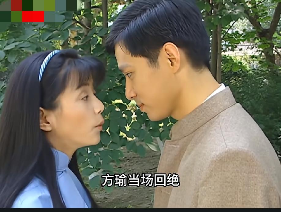 尔豪也是学霸，复旦大学新闻系毕业，在上海申报上班!那时没有电视台，在报社上班比现