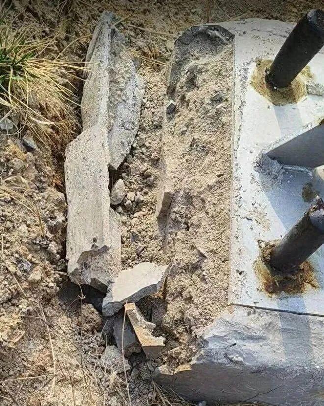 山东3亿北斗工程现“脆皮底座”一掰就碎，5000套设备成5000个隐患：监测滑坡