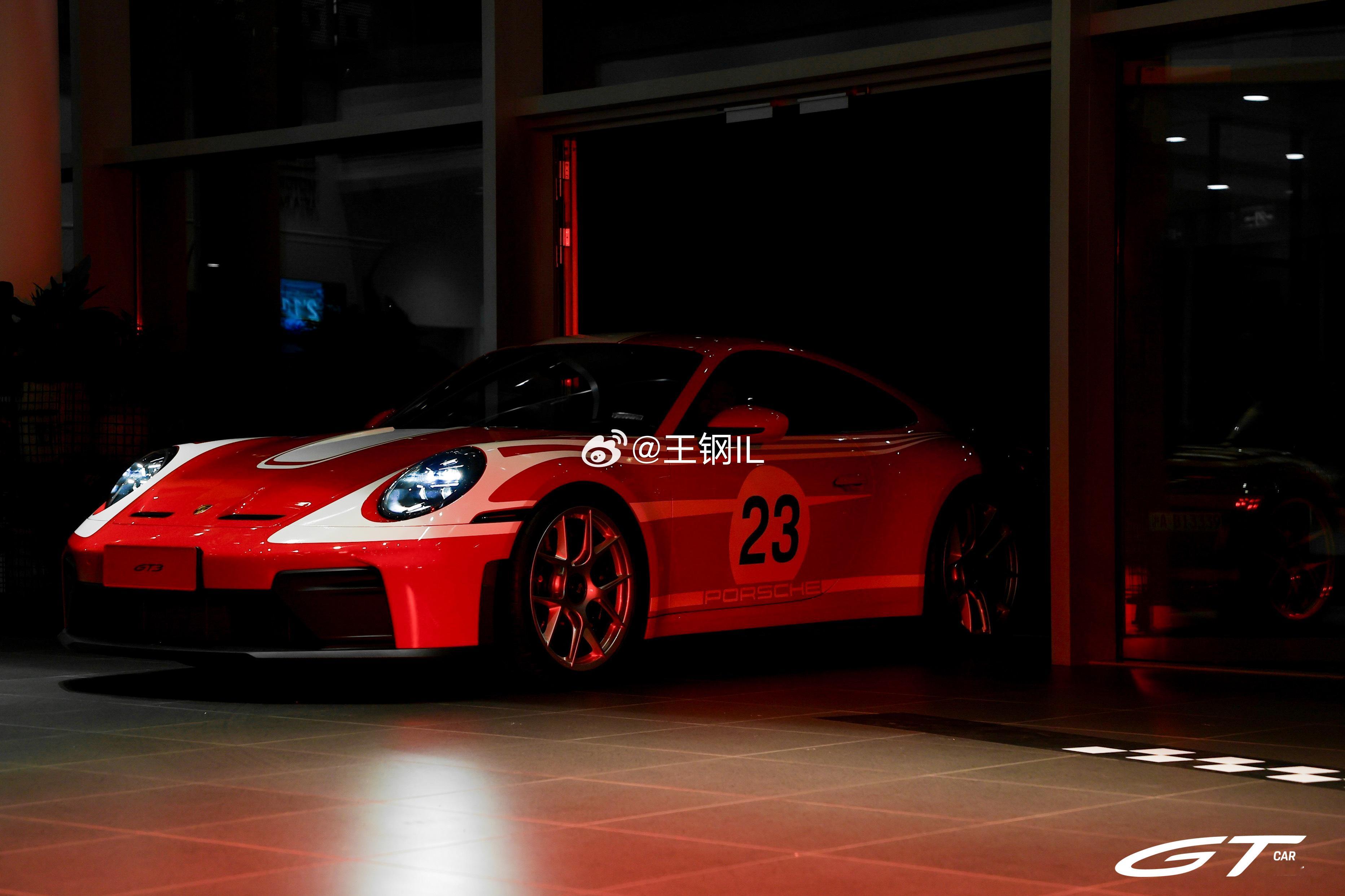 保时捷GT日在上海体验中心举行，全新GT3 touring亮相， 可爱有趣，对车