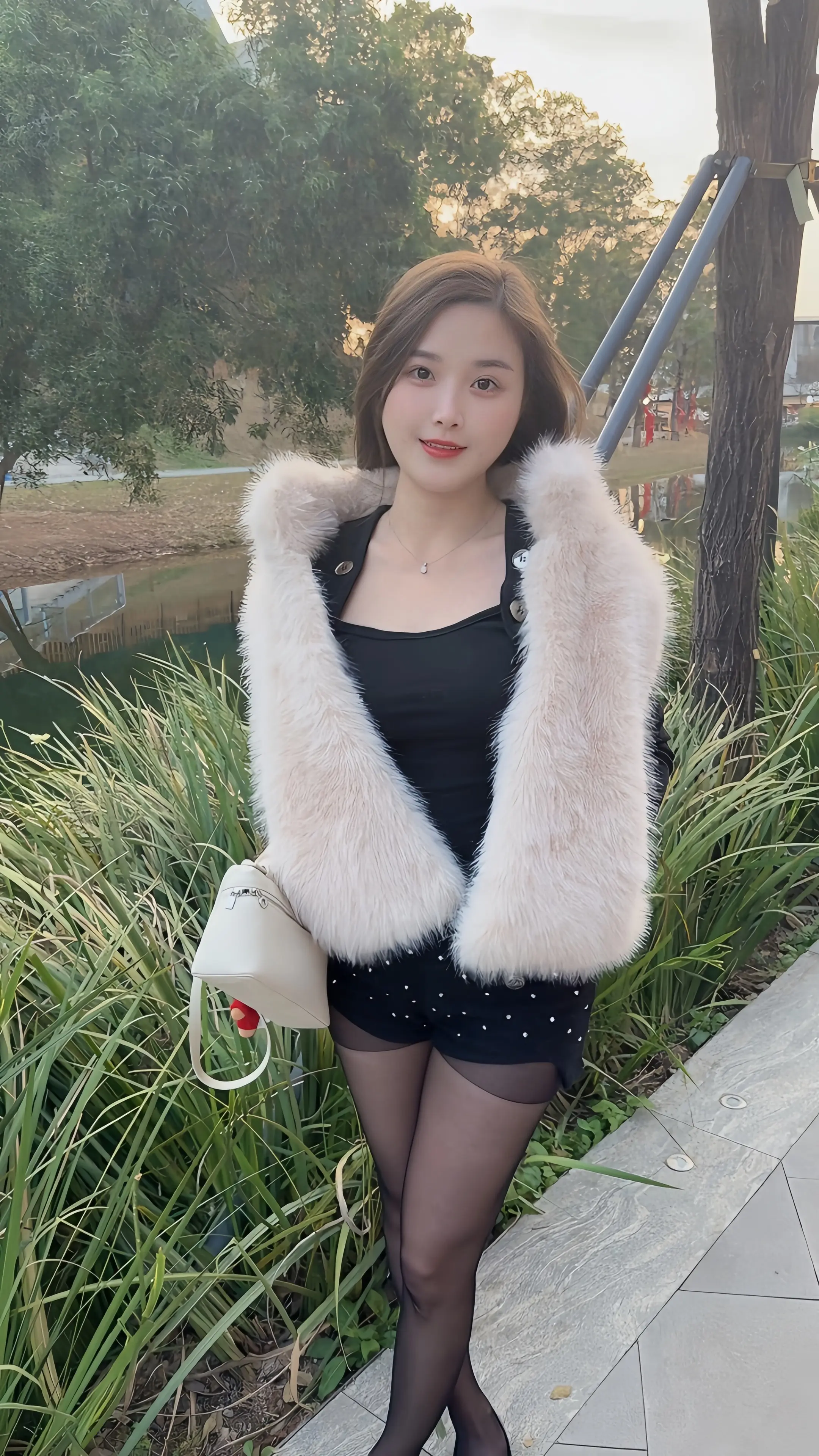 爱你老己 祝新的一年顺风顺水顺财神～