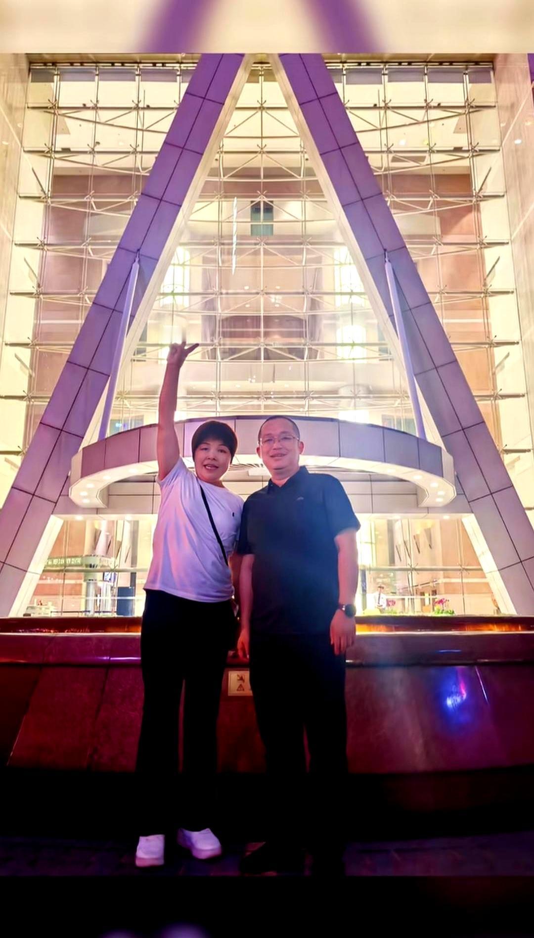 你说人这一辈子，能遇到几个真心为你好的老师？
四川开江的叶锐聪，当年在开江中学念