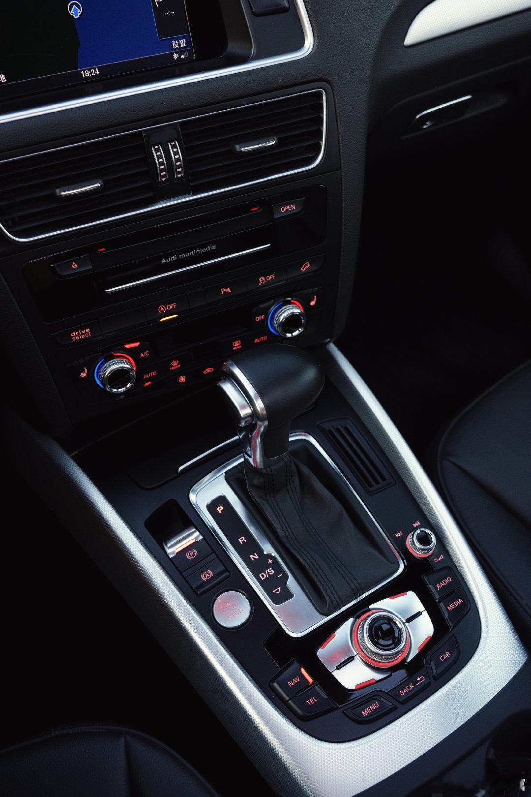 2015 奥迪Q5 45TFSI一辆搭载EA837 3.0机械增压引擎的奥迪Q5