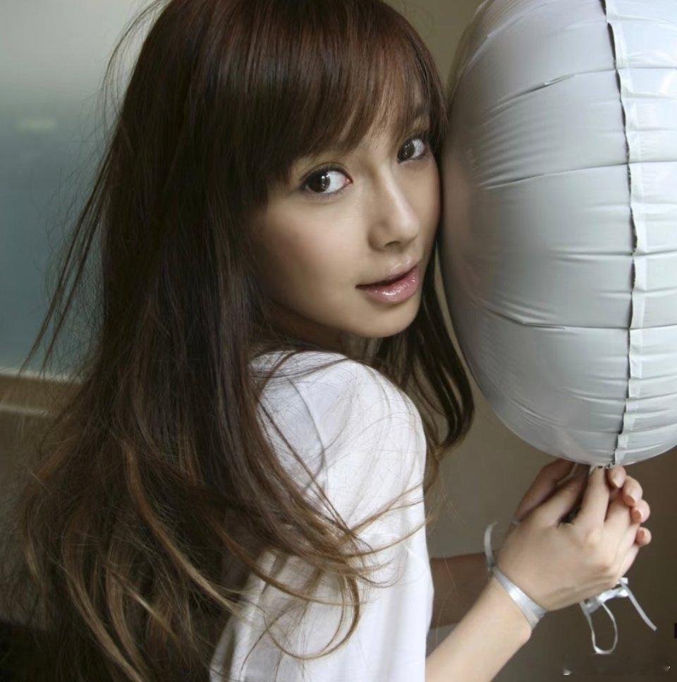 ｜ Angelababy这组真的很纯欲 