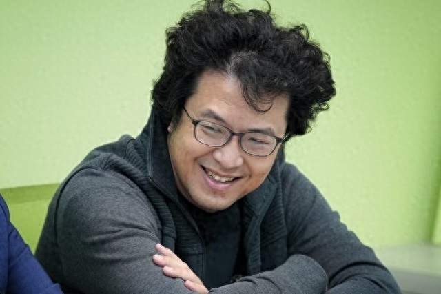 沈伯洋四处辅选带起“洋流”？凌涛狠酸：同一批人到处当临时演员