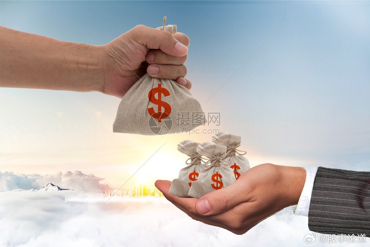 接下来回归主线行情。有人经常问，什么板块是主线，昨天盘面基本上给出了答案，应该是