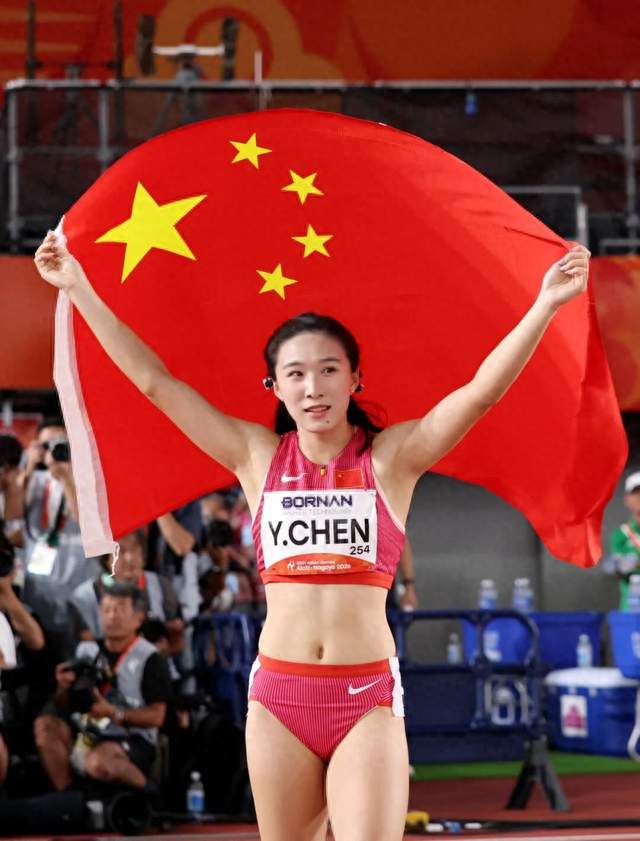 小孩姐陈妤颉，17岁三金王说问题不大，普通人如何修炼这种心态？