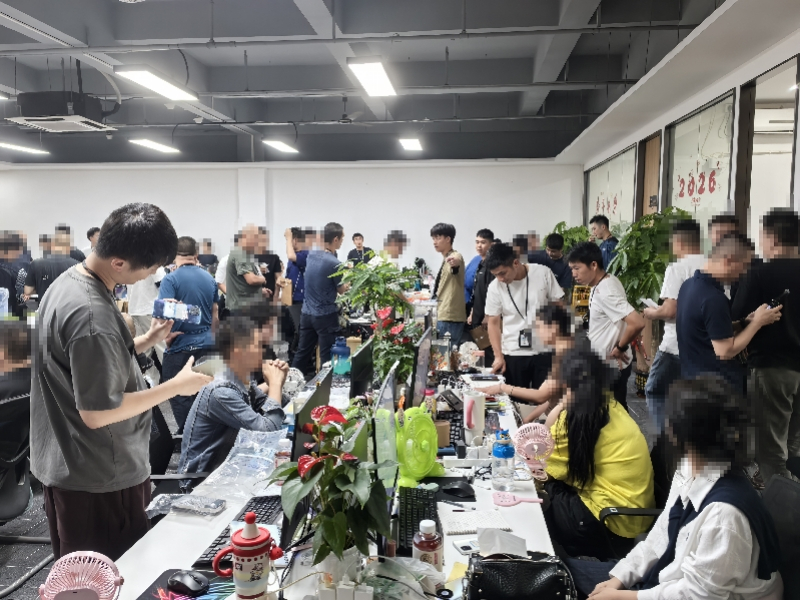 #深圳打掉涉案2千万虚假荐股诈骗团伙#【诈骗团伙虚假荐股诱导转账，涉案超两千万！