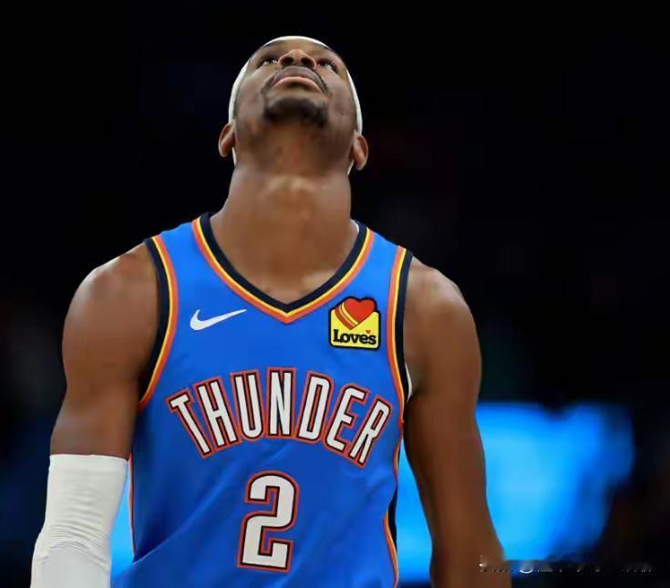 压力山大是真没什么人气，上个赛季刚刚带队拿到总冠军，个人荣誉也几乎拿了个遍，球迷