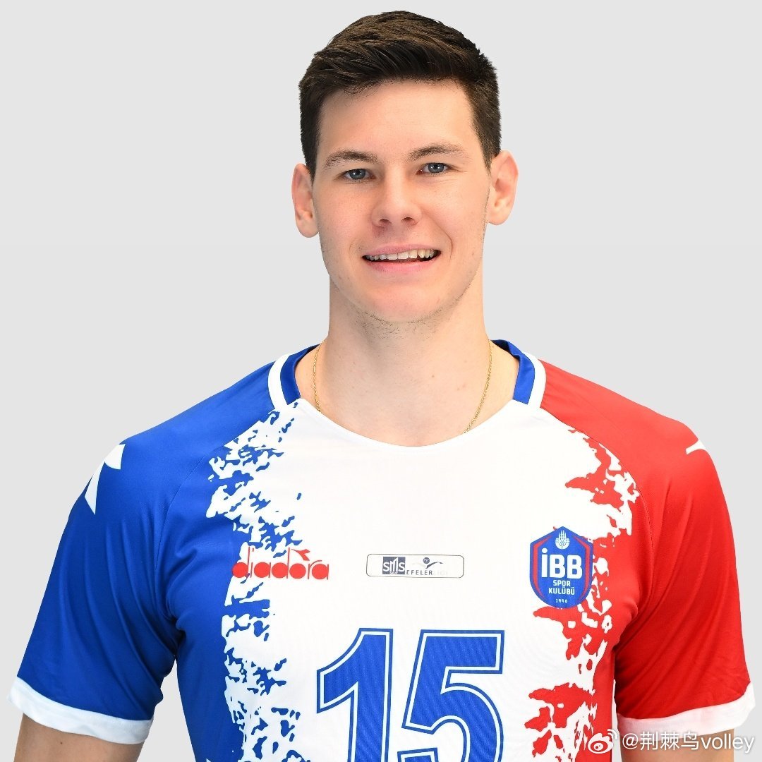 效力于伊斯坦布尔大都会体育的保加利亚主攻巴尔达诺夫新赛季将转回到安卡拉浩克银行。