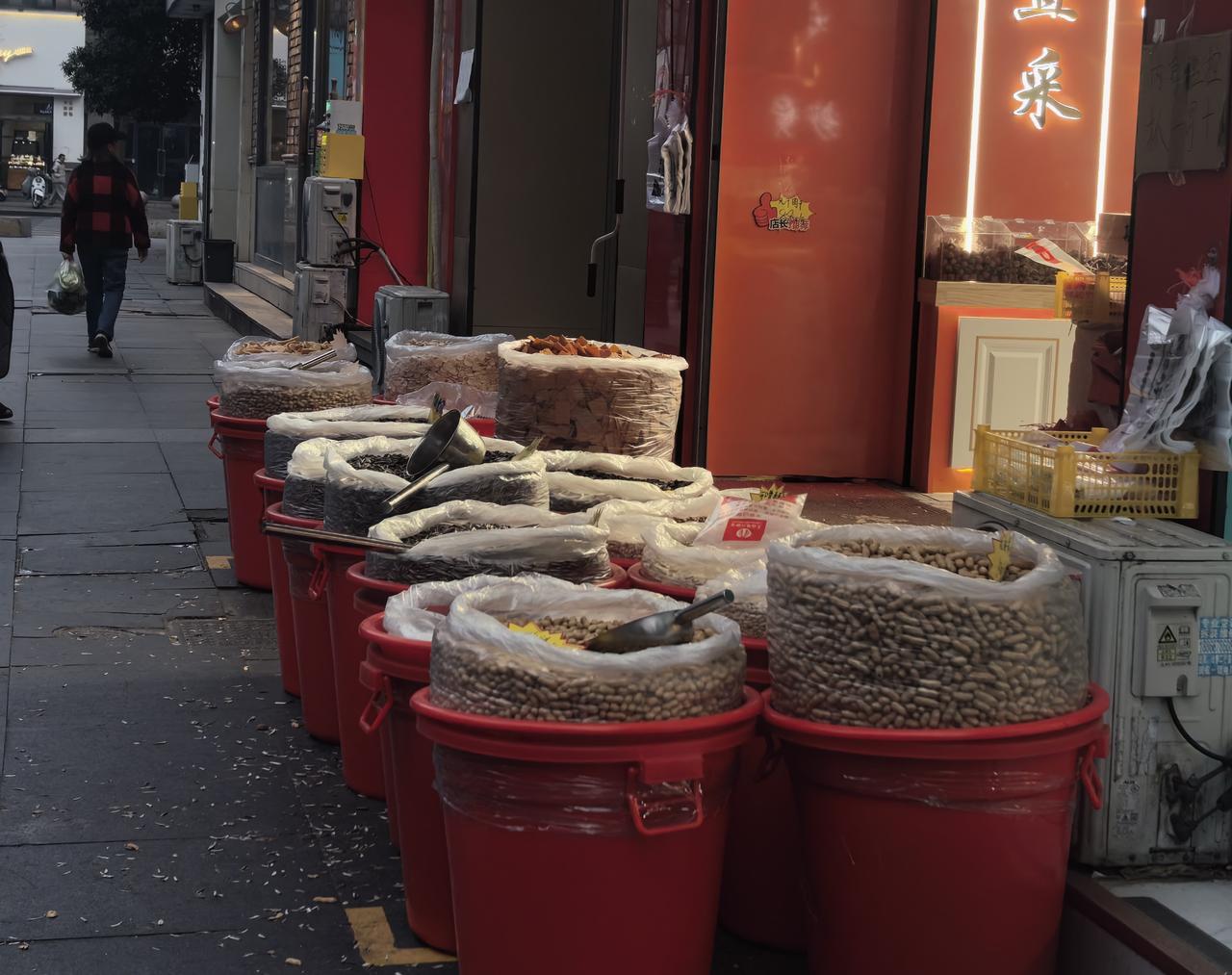 过年离不开炒货