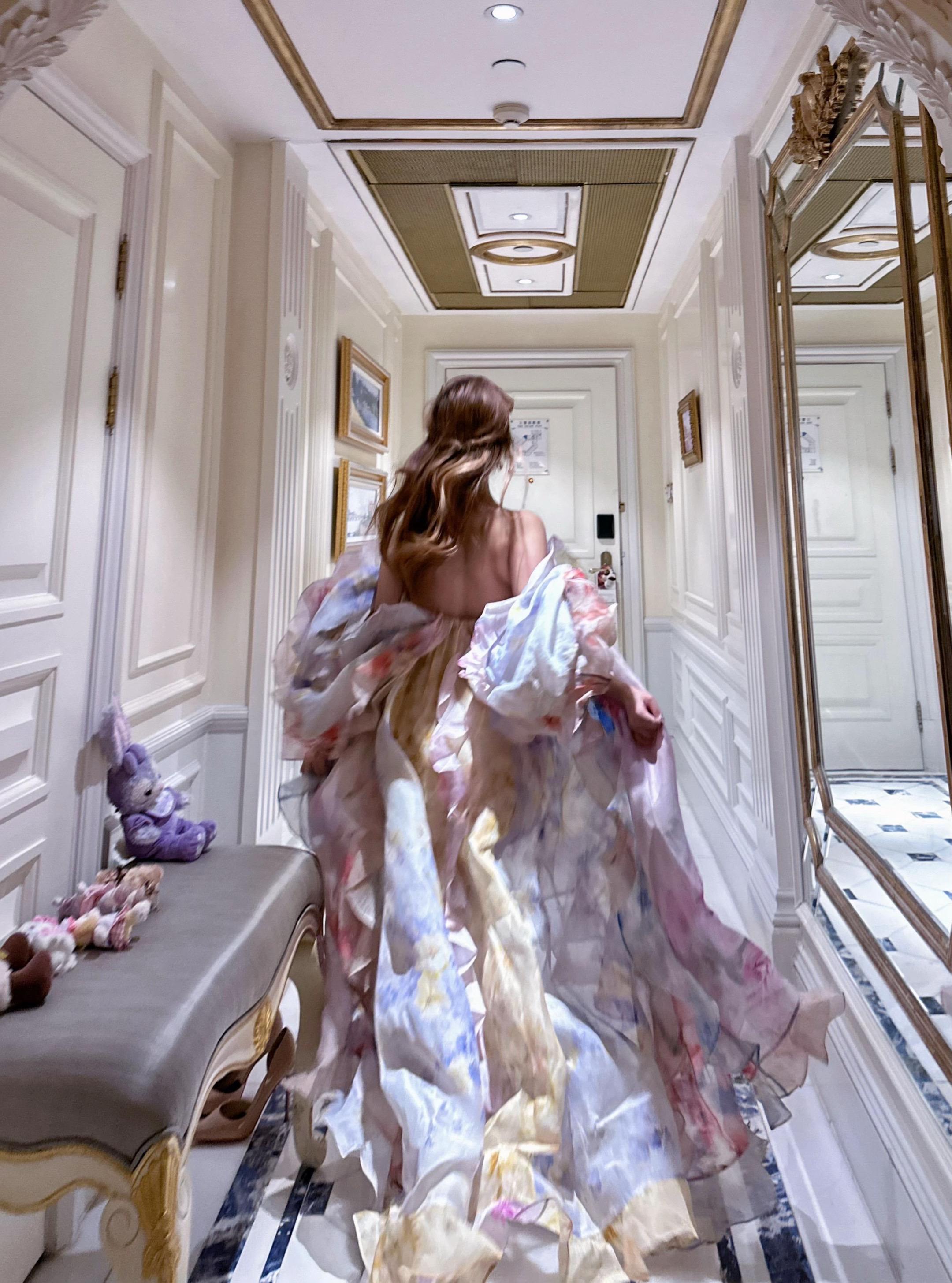 Once upon a dream.  👸⋱✮⋰💗⋰。