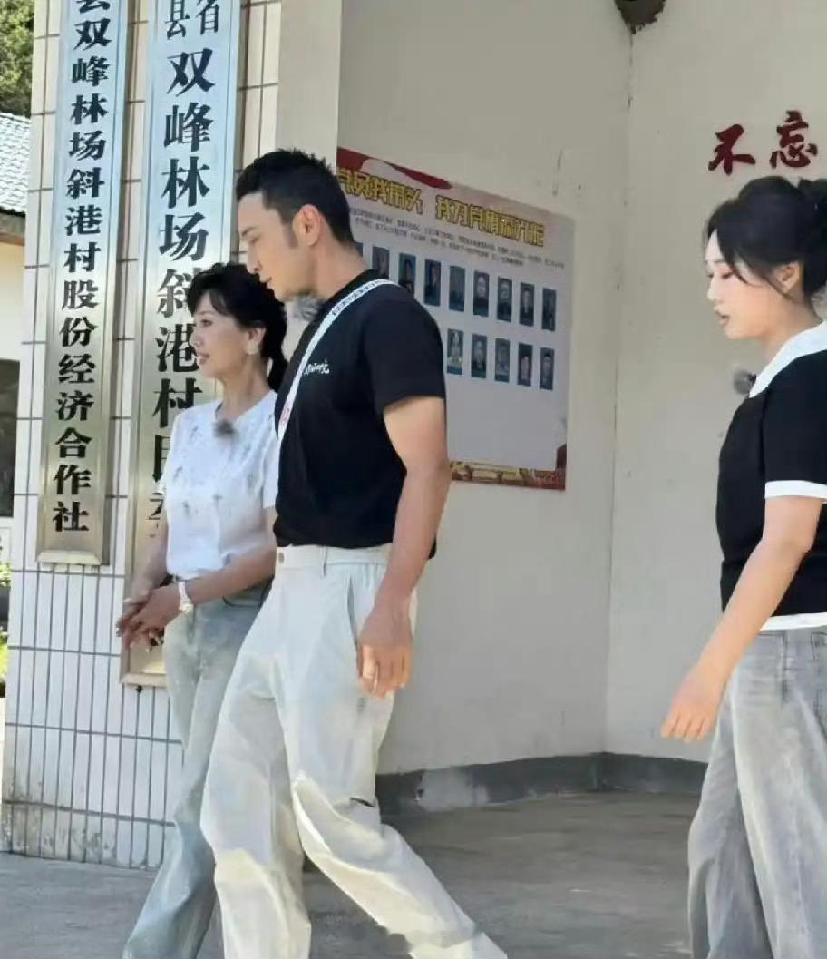 赵雅芝撒贝宁被7岁小孩打败了撒贝宁一人扛起了“观赏性”KPI，赵雅芝一人扛起了“