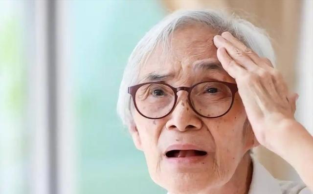 许多人随着年龄的增长，开始感受到记性不如从前。出门前记得买东西，结果一到超市却忘