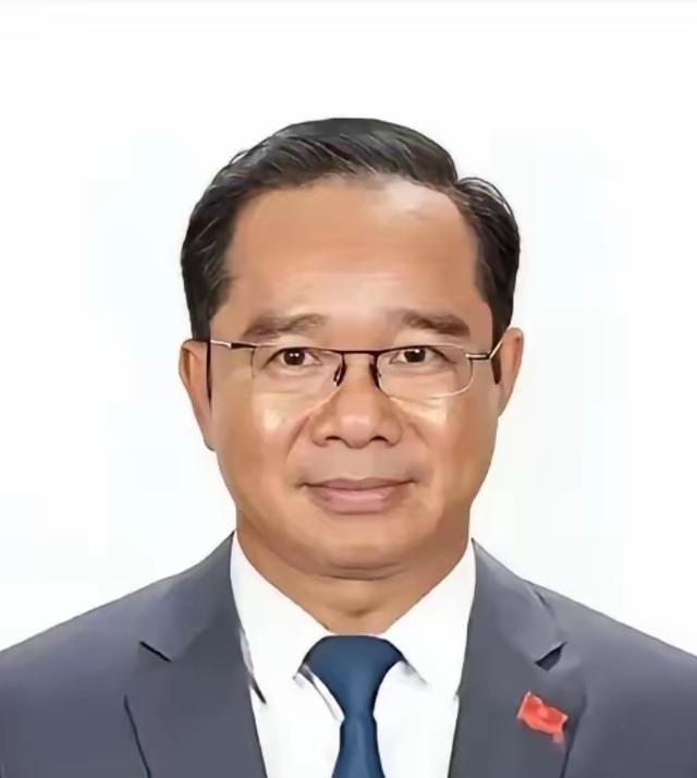 越南国立大学的阮文泰教授：“虽然我个人对中国有意见，但不得不承认，在黄种人当中，