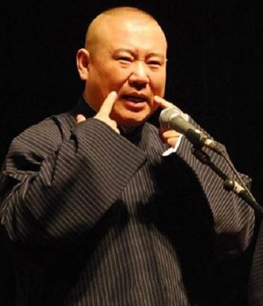 从被拖欠工资到拖欠工资，郭德纲是是非非谁能断？

1995年，郭德纲在北京市丰台