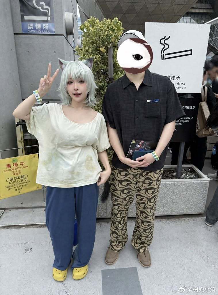 【 旁边的男子「那个，怎么说呢，我是尼古喵喵的作者......」 】C108 C