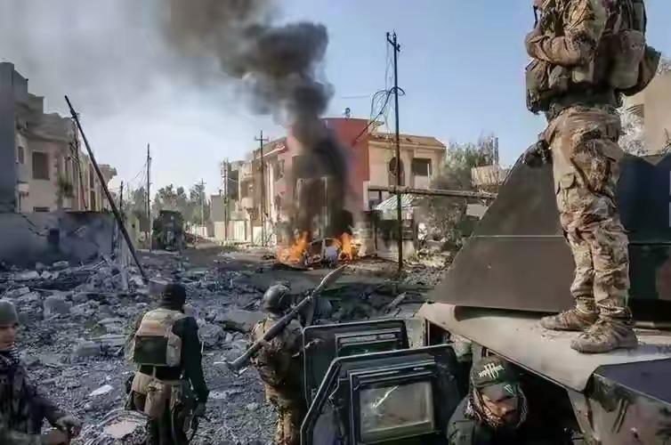 俄乌冲突中，能源设施沦为战场“牺牲品”。11月8日，乌方称俄自7日夜起大规模攻击