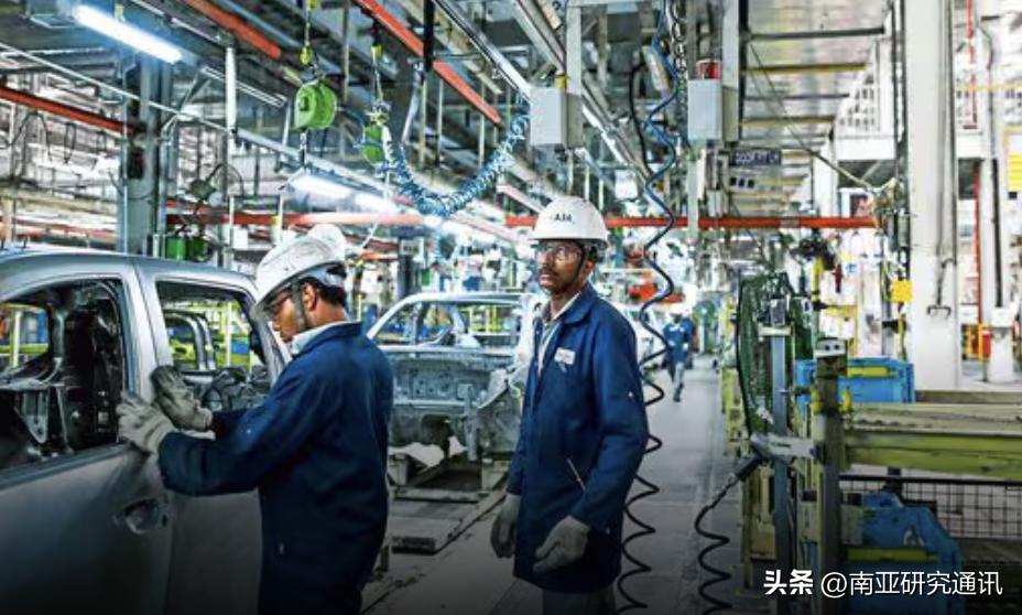 《铸币报》11月17日报道，中国电动汽车成为印车企研发中心的新技术标杆。过去，印