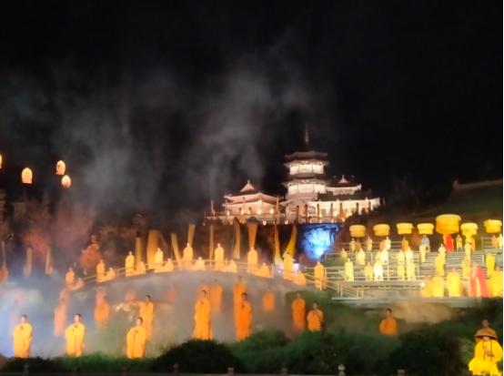 中美贸易战最坏的结果有两种，一是中美爆发战争，而且是美军挑衅引发的。二是中美贸彻