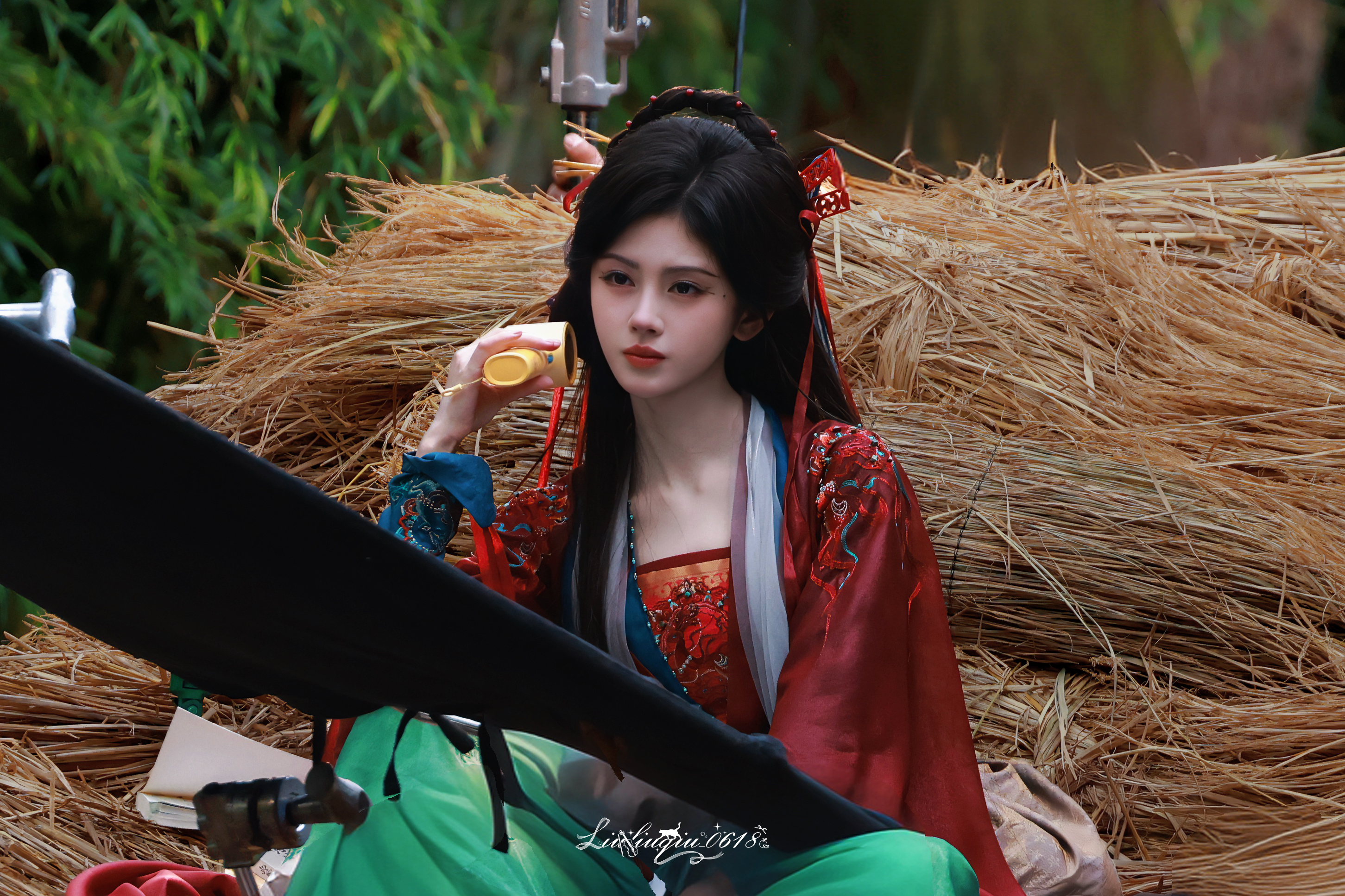 鞠婧祎鞠婧祎苏绿夏 𝟐𝟔𝟎𝟔𝟐𝟖  专栏 · 饭拍专栏