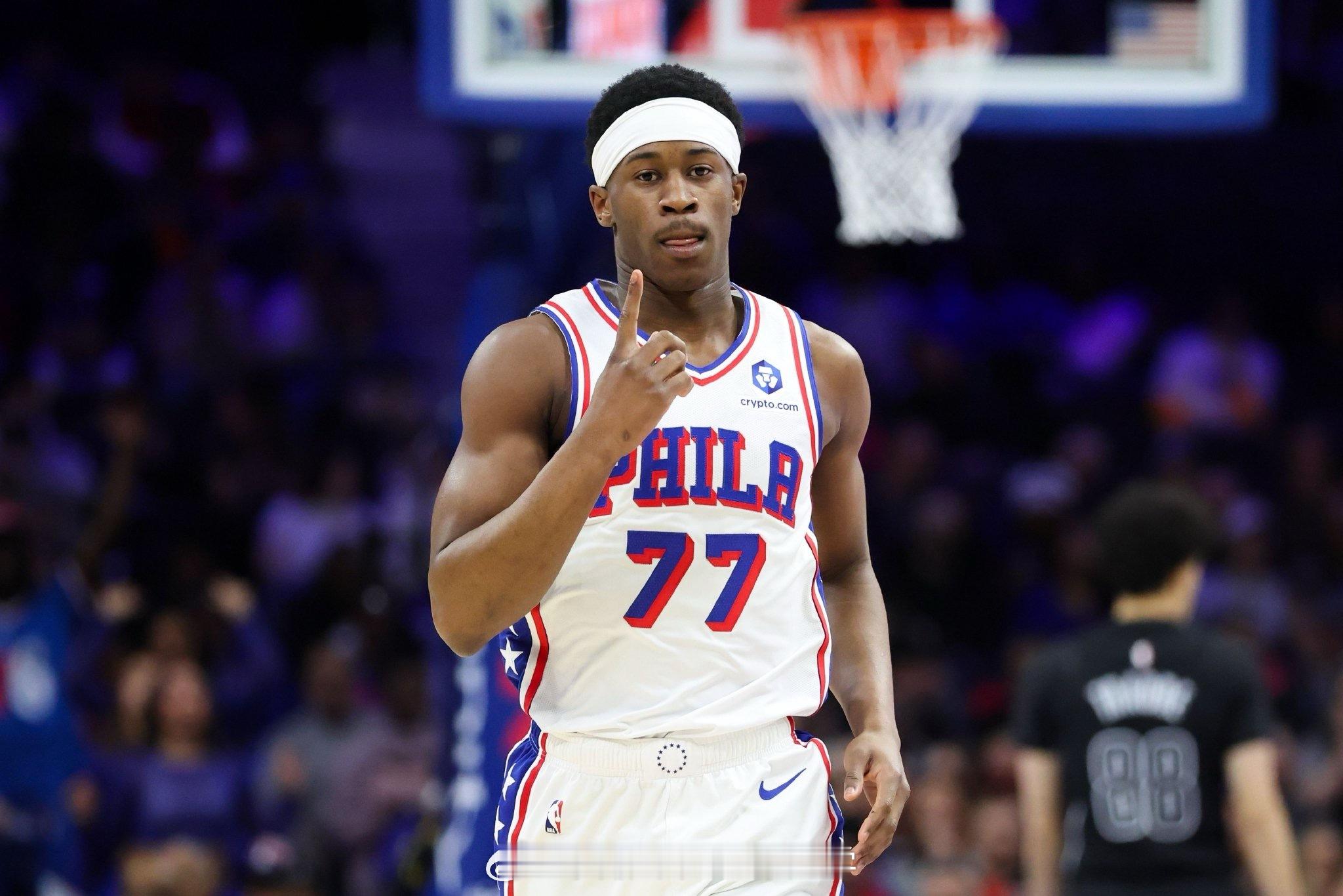 埃奇库姆：我真不懂什么是新秀墙 我不觉得自己得分有下滑过4月14日讯 76人新秀