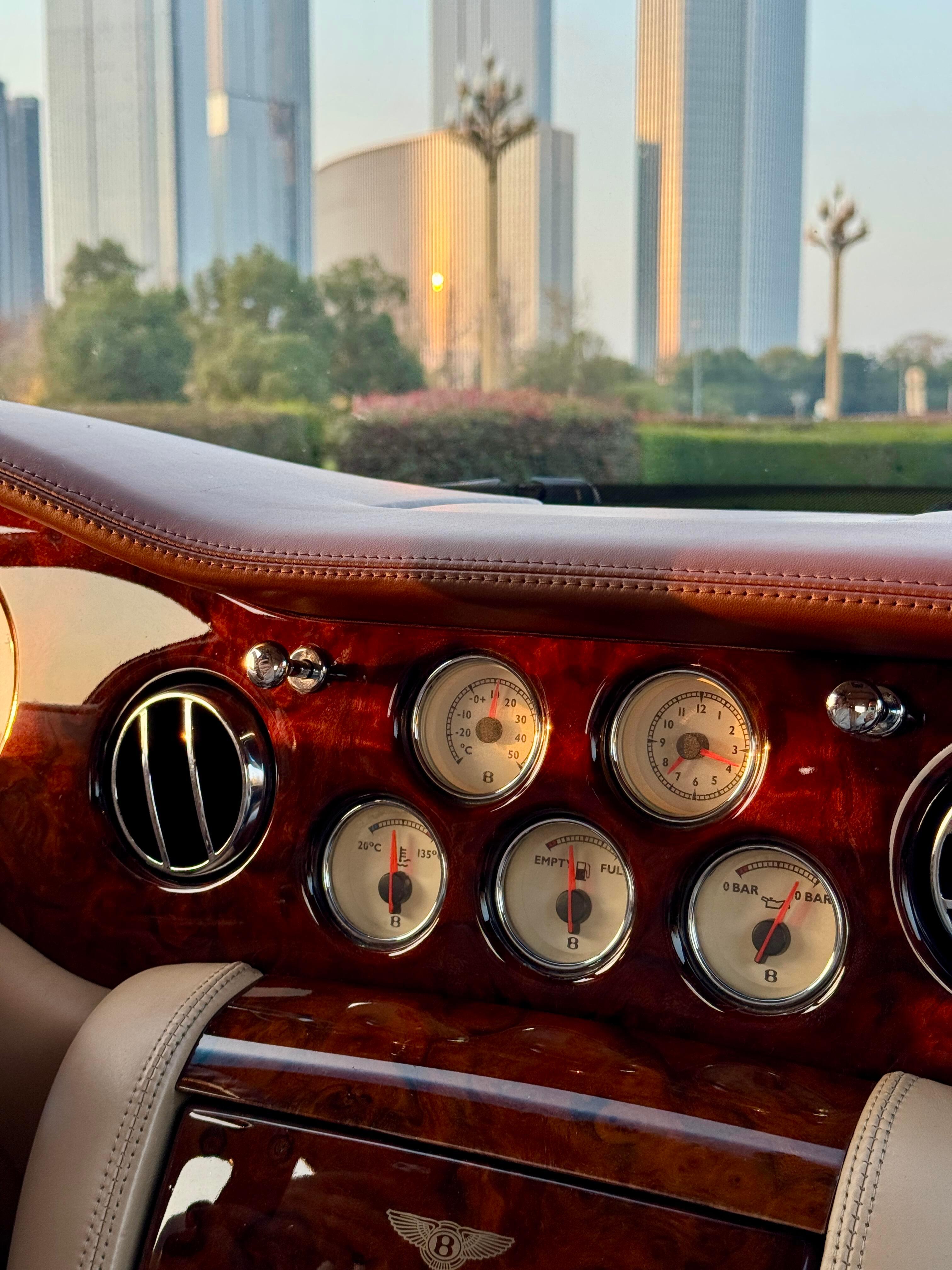 2005-2025具有代表性汽车中控设计风格，是20年的设计变迁迭代 