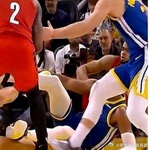 《科尔对于杨瀚森评价颇为中肯，罗威与卡马拉传球失误惹笑媒体人》罗伯特·威廉姆斯和