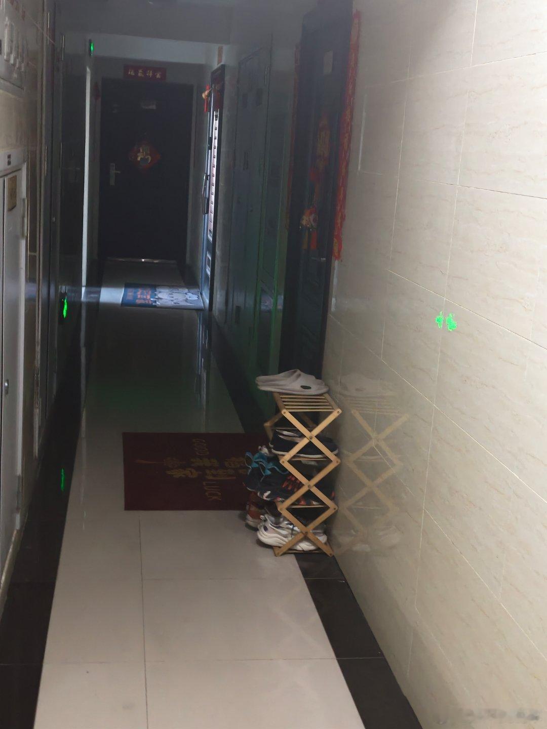 物业明天再不解决问题直接魔法对轰弄点猫💩狗💩放邻居鞋架旁边对着熏这招如何 