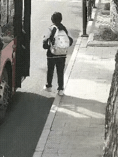 这个社会真的不缺温暖和善良，只要你用心去发现，总会找到感人的瞬间！


前几天，