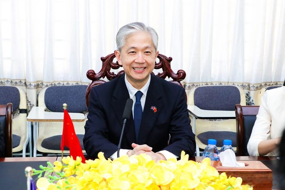 汪文斌  晚安