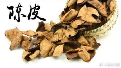 经典中药组合：1、祛湿化痰三药——陈皮、半夏、厚朴；2、鼻炎不通三药——苍耳子、