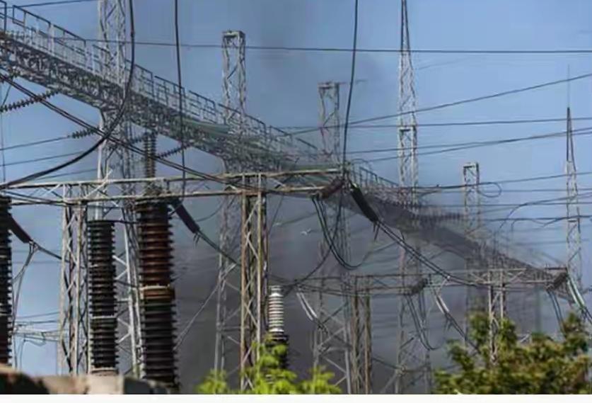 俄罗斯发动大规模袭击，乌克兰多地停电！